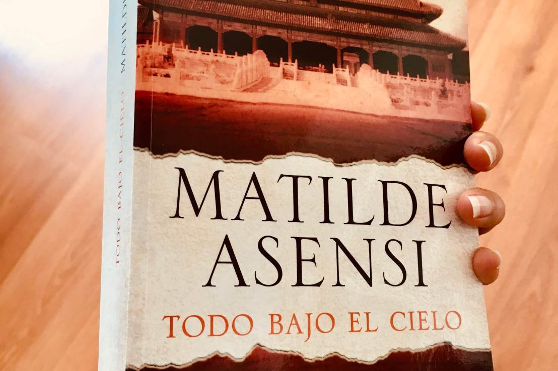 Reseña de Todo bajo el cielo de Matilde Asensi – Reseña